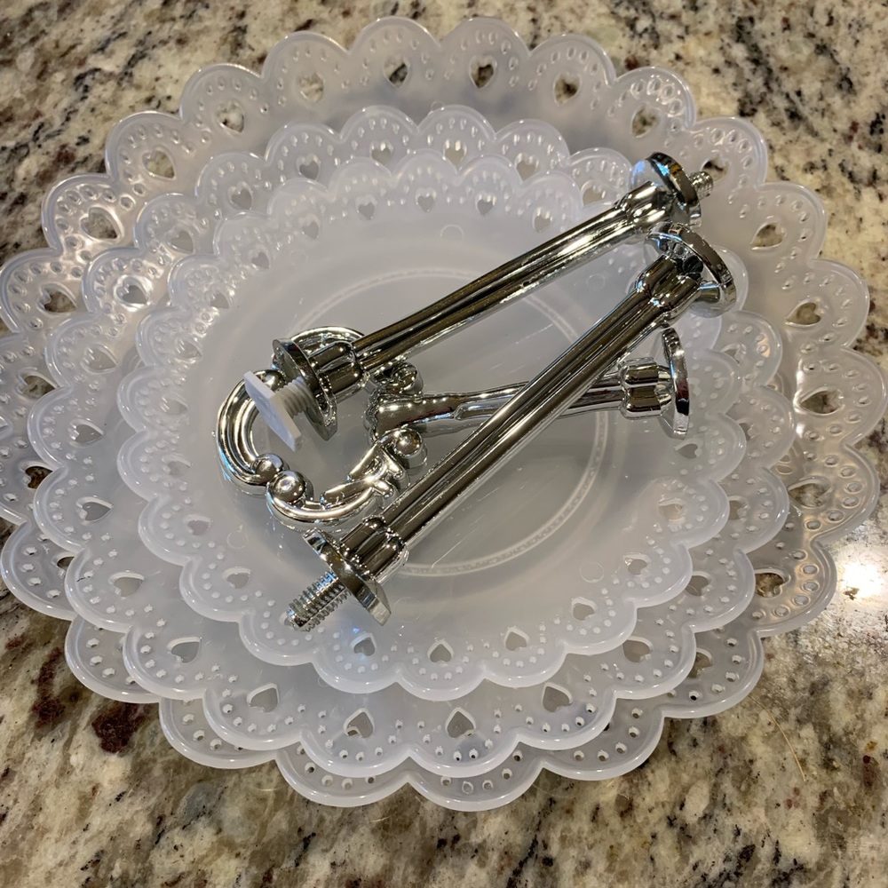 🎂 Three Tier White Silver Plastic Dessert Stand - Picture 2 of 4